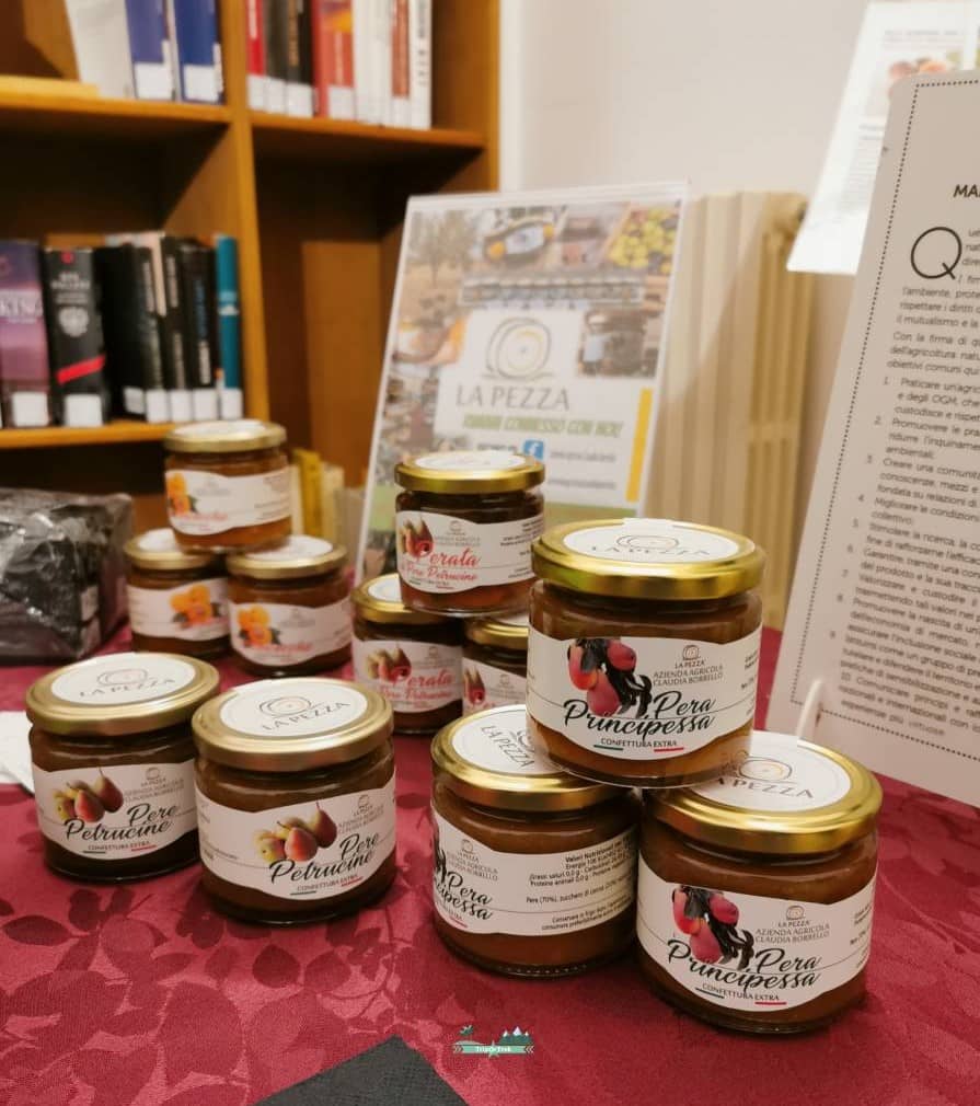 vasetti-marmellata-frutta-LaPezza-Salve-Salento-Puglia-TripOrTrek