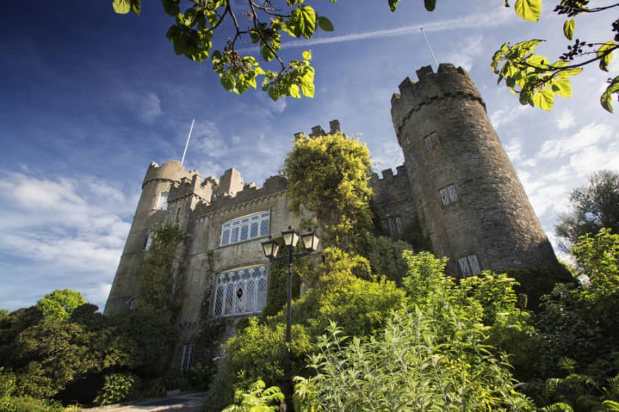 Irlanda-Malahide-Castle-TripOrTrek