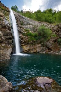 Emilia_Romagna_Reggio_Emilia_cascata_golfarone